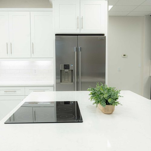Kitchen Cabinets  ALV Floors in Smyrna, TN